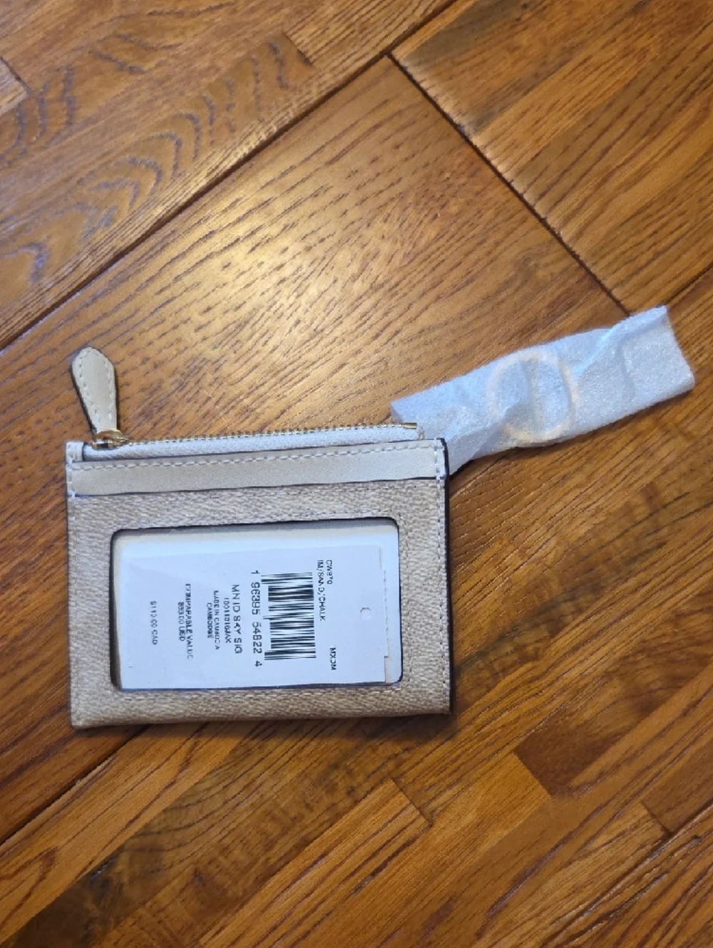 NWT Coach Beige Signature Card Holder with Gold Logo - Picture 3 of 5